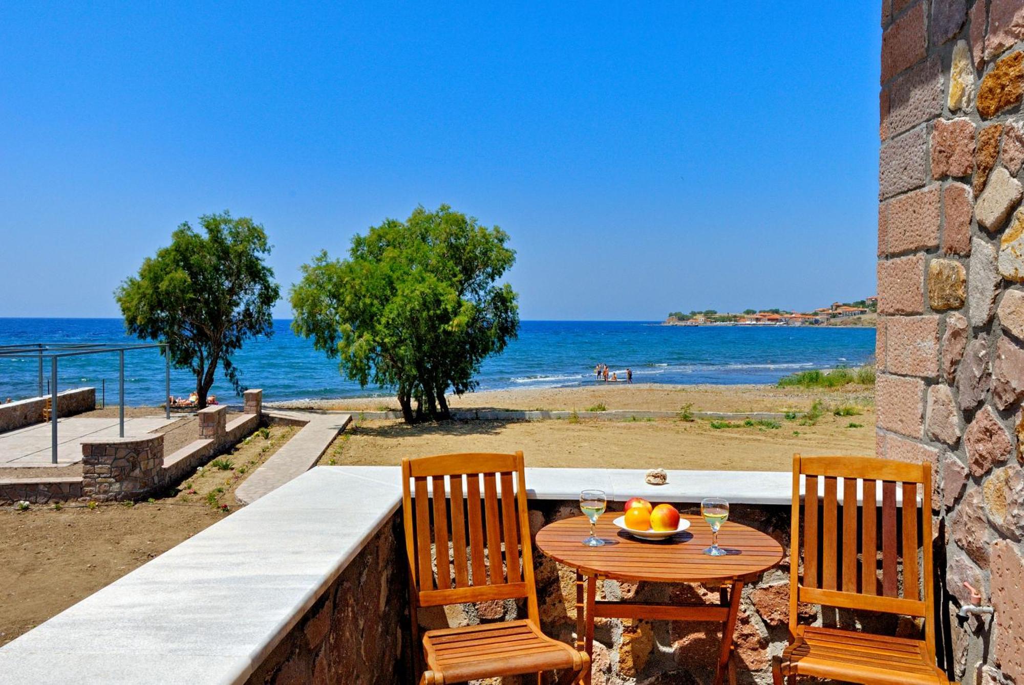 Michaela Beach Houses Mithimna Luaran gambar