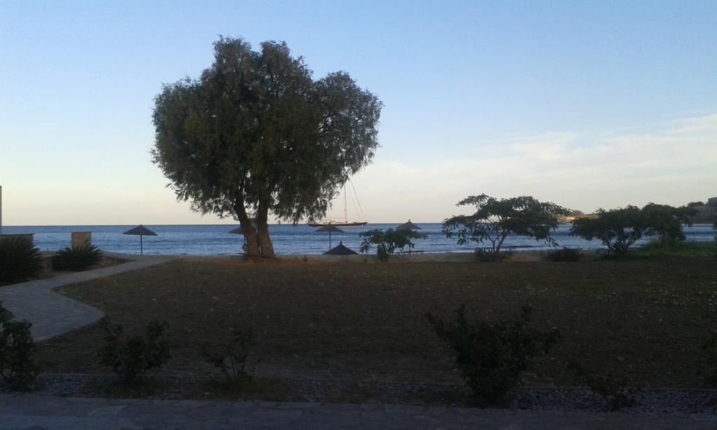 Michaela Beach Houses Mithimna Luaran gambar